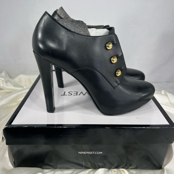 NEW w/Flaws Nine West Leather Black Brianny Bootie Boot Heel Shoe Size 11 - Picture 4 of 12